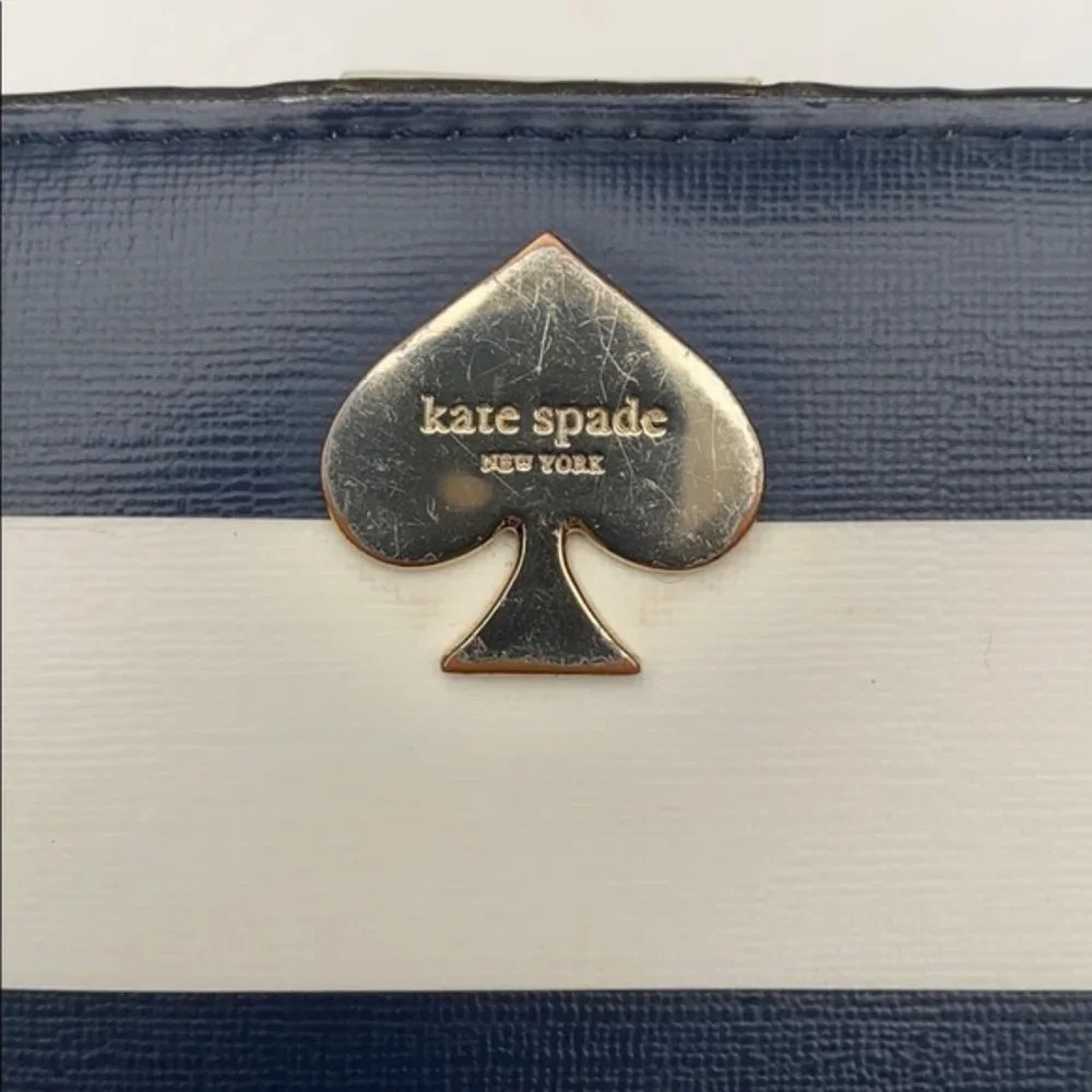 Kate Spade Cameron Slim Bifold wallet Bone Navy Stripe